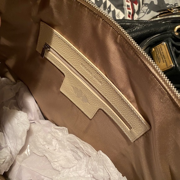 Brand new Celine Dion bag! Creamy leather with grommet detail! - Picture 5 of 5